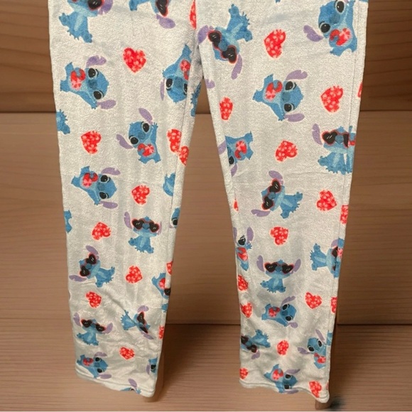 Disney Stitch Light Blue Pajama Pants XL Lilo & Stitch Adult ,valentines,hearts - Picture 3 of 9